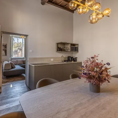 Porta Trastevere Palace Apartman Róma