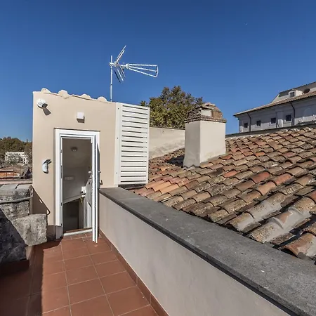 Porta Trastevere Palace Apartman *