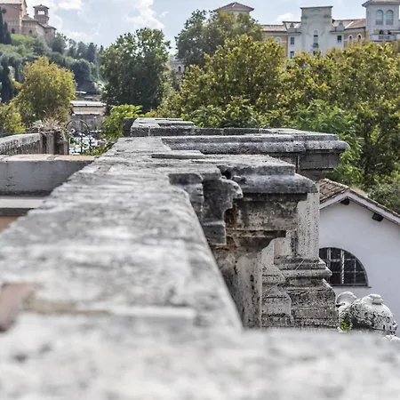 Porta Trastevere Palace Apartman Róma